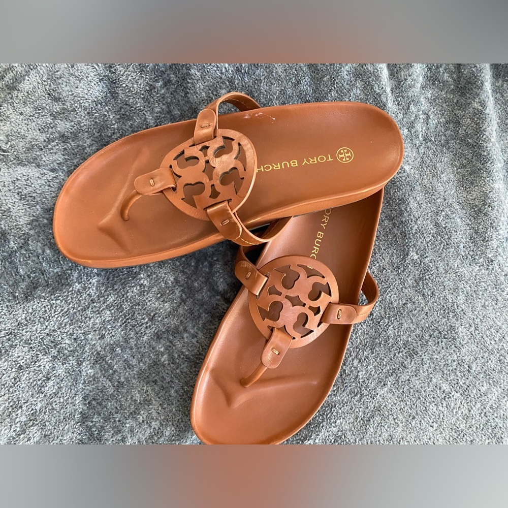 Tory Burch Miller Cloud EUC